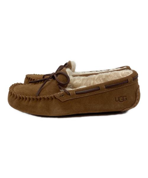 UGG（アグ）UGG (アグ) Dakota モカシンシューズ ブラウン サイズ:25cmの古着・服飾アイテム