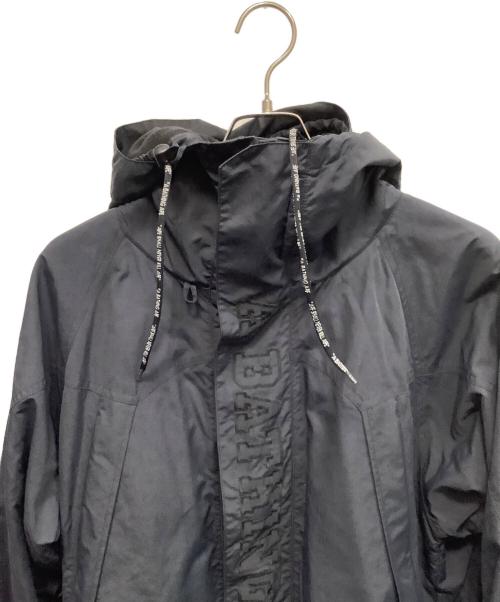 A BATHING APE（アベイシングエイプ）A BATHING APE (ア ベイシング エイプ) マウンテンパーカー ブラック サイズ:Lの古着・服飾アイテム