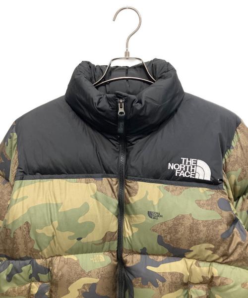 THE NORTH FACE（ザ ノース フェイス）THE NORTH FACE (ザ ノース フェイス) ヌプシ ダウンジャケット ブラック×オリーブ サイズ:Mの古着・服飾アイテム