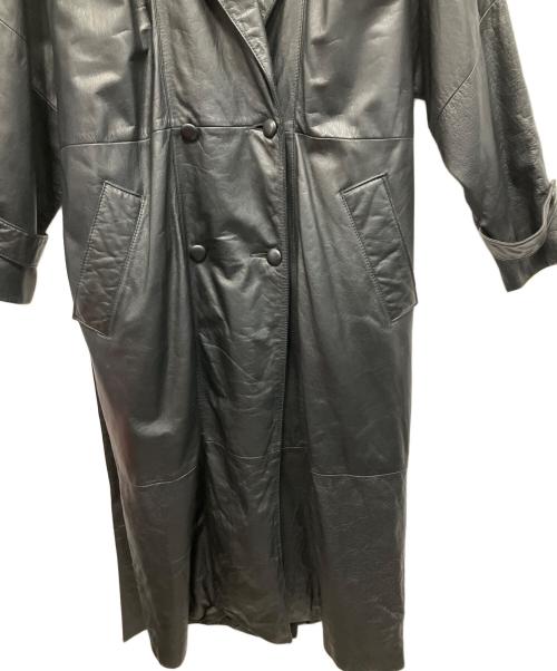 Thinsulate（シンサレート）Thinsulate (シンサレート) PELLE STUDIO (ペレ スタジオ) レザーコート ブラック サイズ:Mの古着・服飾アイテム