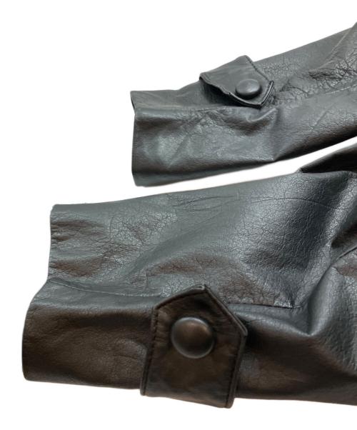 Thinsulate（シンサレート）Thinsulate (シンサレート) PELLE STUDIO (ペレ スタジオ) レザーコート ブラック サイズ:Mの古着・服飾アイテム