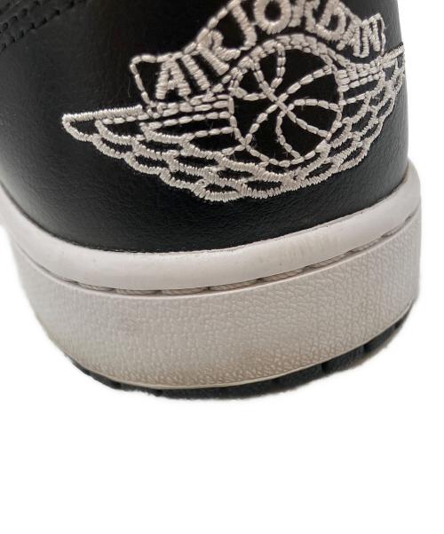 NIKE（ナイキ）NIKE (ナイキ) Women's Air Jordan 1 Low ローカットスニーカー ホワイト×ブラック サイズ:27.5cmの古着・服飾アイテム