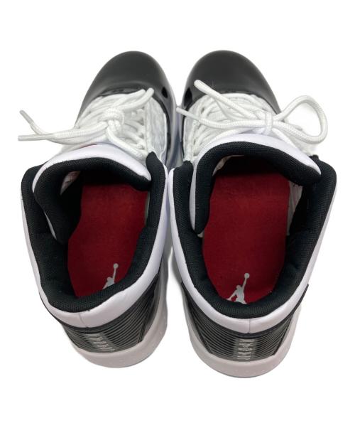 NIKE（ナイキ）NIKE (ナイキ) Jordan Max Aura 2 ハイカットスニーカー ブラック×ホワイト サイズ:27cmの古着・服飾アイテム