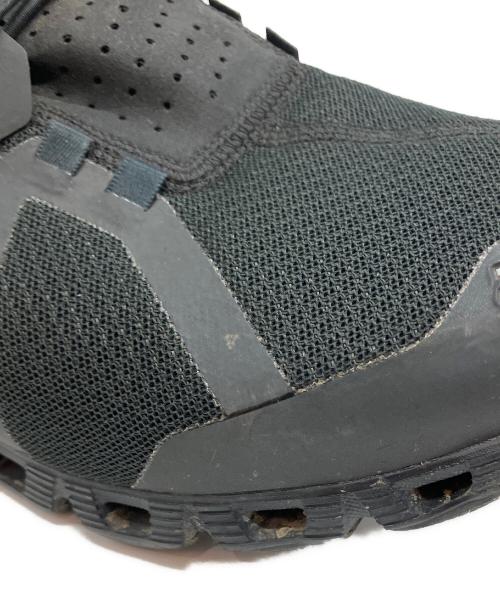 on（オン）on (オン) Cloud Waterproof ローカットスニーカー ブラック サイズ:43の古着・服飾アイテム