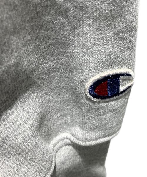 Champion REVERSE WEAVE（チャンピオン リバース ウィーブ）Champion REVERSE WEAVE (チャンピオン リバース ウィーブ) 古着 クルーネックスウェット グレー サイズ:不明の古着・服飾アイテム