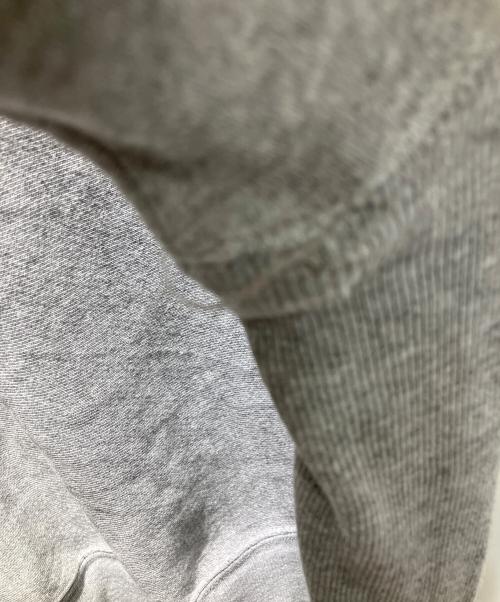 Champion REVERSE WEAVE（チャンピオン リバース ウィーブ）Champion REVERSE WEAVE (チャンピオン リバース ウィーブ) 古着 クルーネックスウェット グレー サイズ:不明の古着・服飾アイテム