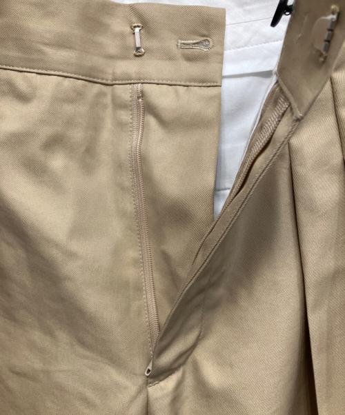 Gypsohila（ジプソフィア）Gypsohila (ジプソフィア) Stylish Chino Pants タックパンツ ベージュ サイズ:36の古着・服飾アイテム