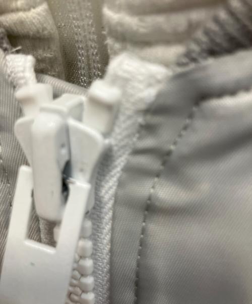 NIKE（ナイキ）NIKE (ナイキ) sacai (サカイ) NRG LAYERED JKT ボンバー レイヤードジャケット グレー サイズ:Mの古着・服飾アイテム