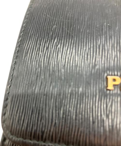 PRADA（プラダ）PRADA (プラダ) サフィアーノ 3つ折り財布 ブラックの古着・服飾アイテム