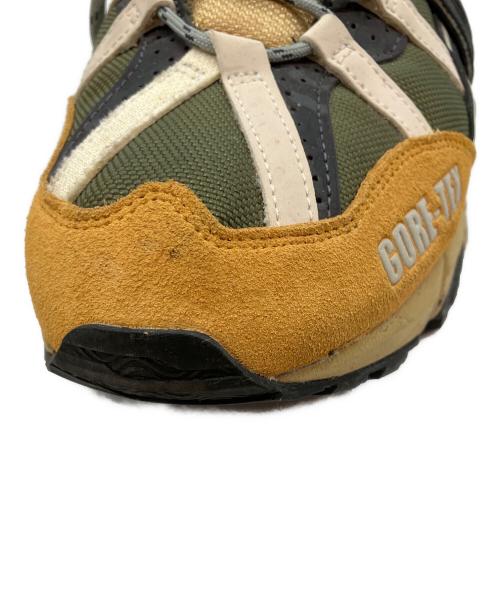asics（アシックス）asics (アシックス) GORE-TEX ローカットスニーカー カーキ×オリーブ サイズ:29cmの古着・服飾アイテム