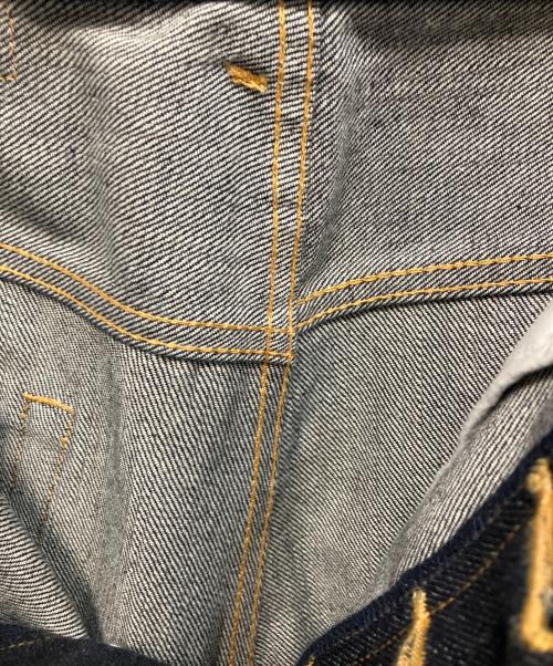 sulvam（サルバム）sulvam (サルバム) デニムパンツ インディゴ サイズ:Mの古着・服飾アイテム