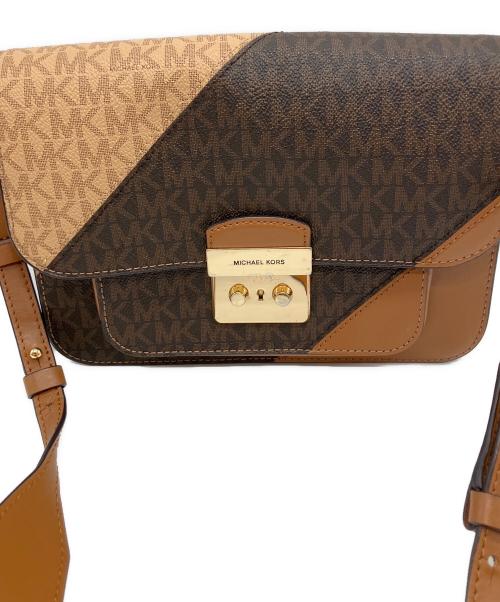 MICHAEL KORS（マイケル・コース）MICHAEL KORS (マイケル・コース) トリコロールシグネチャー ショルダーバッグ ブラウンの古着・服飾アイテム