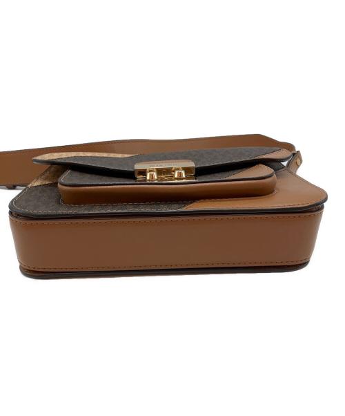 MICHAEL KORS（マイケル・コース）MICHAEL KORS (マイケル・コース) トリコロールシグネチャー ショルダーバッグ ブラウンの古着・服飾アイテム