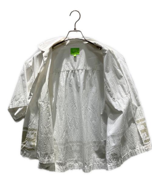 HUF（ハフ）HUF (ハフ) 半袖シャツ ホワイト サイズ:Mの古着・服飾アイテム