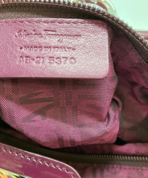 Salvatore Ferragamo（サルヴァトーレ フェラガモ）Salvatore Ferragamo (サルヴァトーレ フェラガモ) ガンチーニ AB-21 5370 ハンドバッグ レッドの古着・服飾アイテム