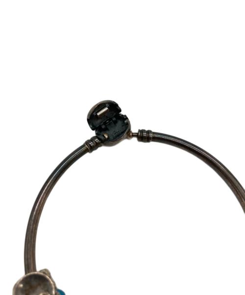 PANDORA（パンドラ）PANDORA (パンドラ) disneyコラボャーム付き Logo Heart Clasp Bangleの古着・服飾アイテム