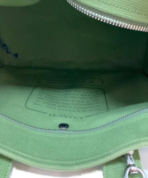 COACH（コーチ）COACH (コーチ) カーゴ トート B2457 2WAYバッグ グリーンの古着・服飾アイテム