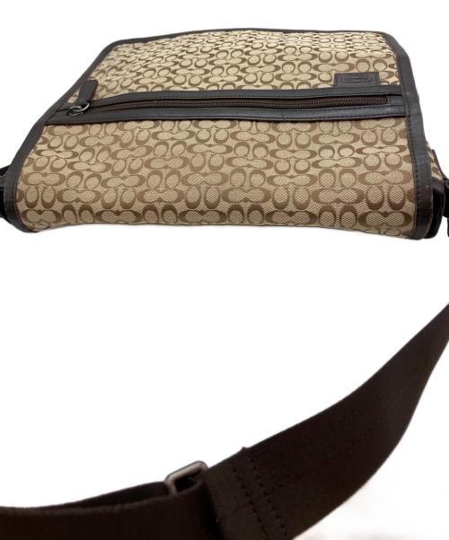 COACH（コーチ）COACH (コーチ) シグネチャー  A1373 ショルダーバッグ ベージュ×ブラウンの古着・服飾アイテム