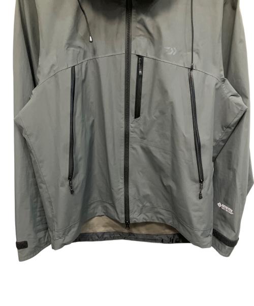 DAIWA（ダイワ）DAIWA (ダイワ) green label relaxing (グリーンレーベルリラクシング) GORE-TEX ゴアテックス ナイロンジャケット グレー サイズ:Lの古着・服飾アイテム