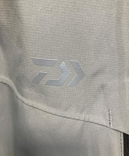 DAIWA（ダイワ）DAIWA (ダイワ) green label relaxing (グリーンレーベルリラクシング) GORE-TEX ゴアテックス ナイロンジャケット グレー サイズ:Lの古着・服飾アイテム