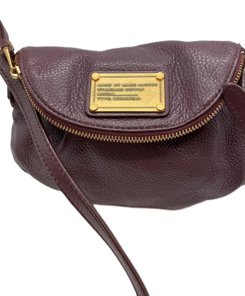 Marc by Marc Jacobs（マークバイマークジェイコブス）Marc by Marc Jacobs (マークバイマークジェイコブス) ショルダーバッグ ボルドーの古着・服飾アイテム