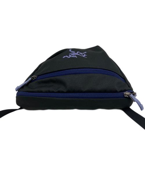 ARC'TERYX（アークテリクス）ARC'TERYX (アークテリクス) ショルダーバッグ ブラック×パープルの古着・服飾アイテム