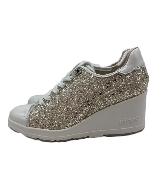 DIANA（ダイアナ）DIANA (ダイアナ) ヒールアップスニーカー ゴールド サイズ:24cmの古着・服飾アイテム
