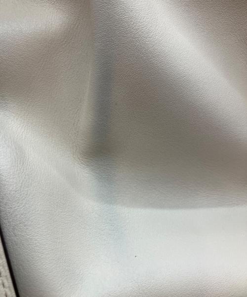 COACH（コーチ）COACH (コーチ) フェイ ドローストリングバッグ アイボリーの古着・服飾アイテム