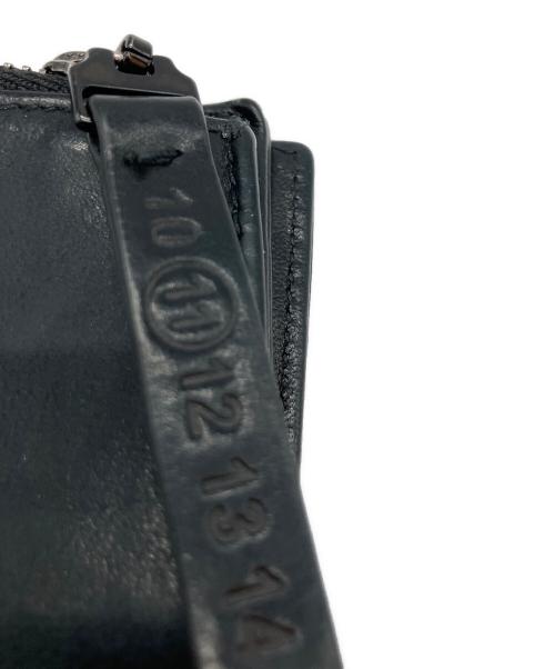 Maison Margiela（メゾンマルジェラ）Maison Margiela (メゾンマルジェラ) 2つ折り財布 ブラックの古着・服飾アイテム