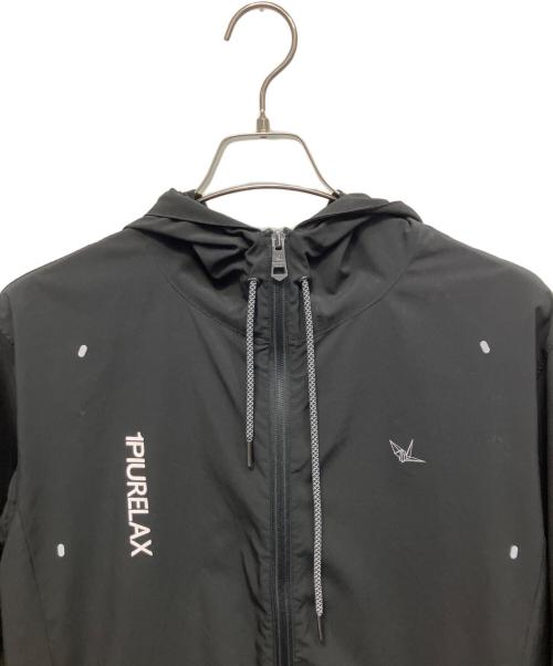 1PIU1UGUALE3 RELAX（ウノピゥウノウグァーレトレ リラックス）1PIU1UGUALE3 RELAX (ウノピゥウノウグァーレトレ リラックス) ランニングロゴパーカー ブラック サイズ:XLの古着・服飾アイテム