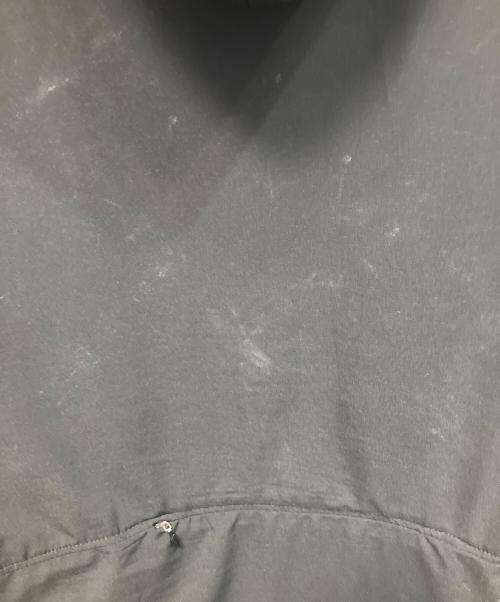 1PIU1UGUALE3 RELAX（ウノピゥウノウグァーレトレ リラックス）1PIU1UGUALE3 RELAX (ウノピゥウノウグァーレトレ リラックス) ランニングロゴパーカー ブラック サイズ:XLの古着・服飾アイテム