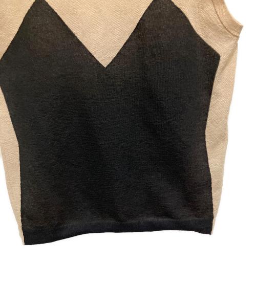 6(ROKU) BEAUTY&YOUTH（ロク ビューティーアンドユース）6(ROKU) BEAUTY&YOUTH (ロク ビューティーアンドユース) 薄手ニット ベージュ×ブラック サイズ:Freeの古着・服飾アイテム