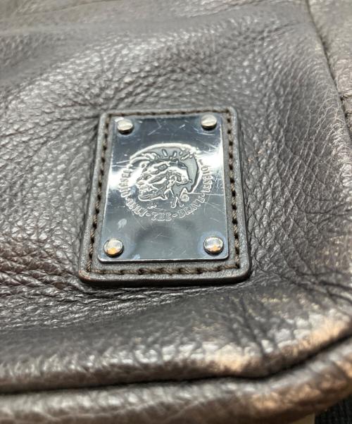 DIESEL（ディーゼル）DIESEL (ディーゼル) ワンショルダーバッグ ブラウンの古着・服飾アイテム