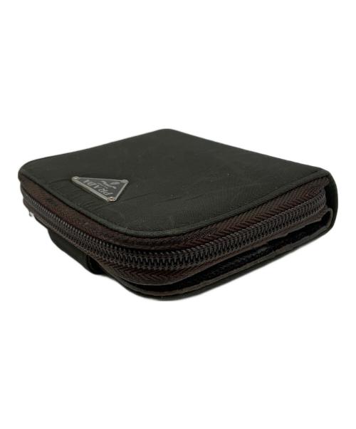 PRADA（プラダ）PRADA (プラダ) 2つ折り財布 オリーブの古着・服飾アイテム