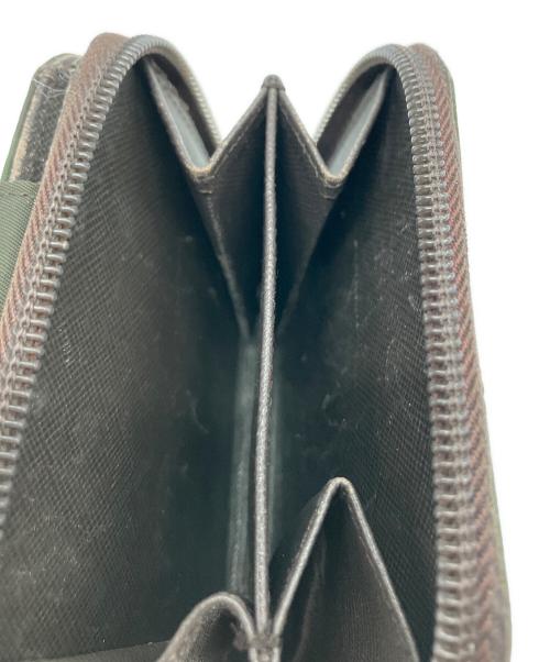 PRADA（プラダ）PRADA (プラダ) 2つ折り財布 オリーブの古着・服飾アイテム