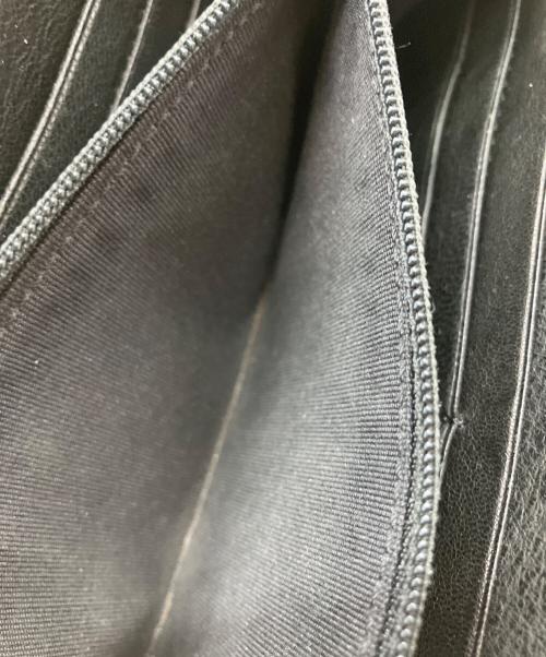 JIMMY CHOO（ジミーチュウ）JIMMY CHOO (ジミーチュウ) スタースタッズ ラウンドファスナー 00TXKN 長財布 ブラックの古着・服飾アイテム