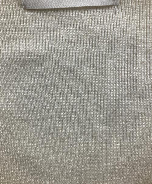 darich（ダーリッチ）darich (ダーリッチ) パイピングショートニットトップス 薄手ニット アイボリー×ブラック サイズ:Freeの古着・服飾アイテム