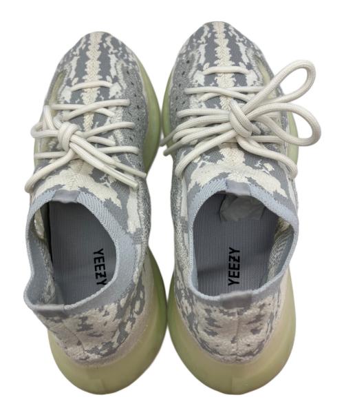 adidas（アディダス）adidas (アディダス) Yeezy Boost 380 ローカットスニーカー グレー×グリーン サイズ:27.5cmの古着・服飾アイテム