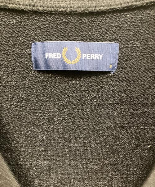 FRED PERRY（フレッドペリー）FRED PERRY (フレッドペリー) LOOPBACKCARDIGAN 厚手カーディガン ブラック サイズ:Sの古着・服飾アイテム