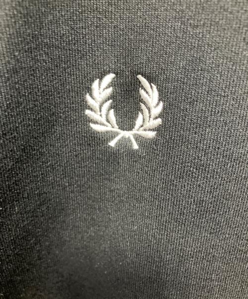 FRED PERRY（フレッドペリー）FRED PERRY (フレッドペリー) LOOPBACKCARDIGAN 厚手カーディガン ブラック サイズ:Sの古着・服飾アイテム