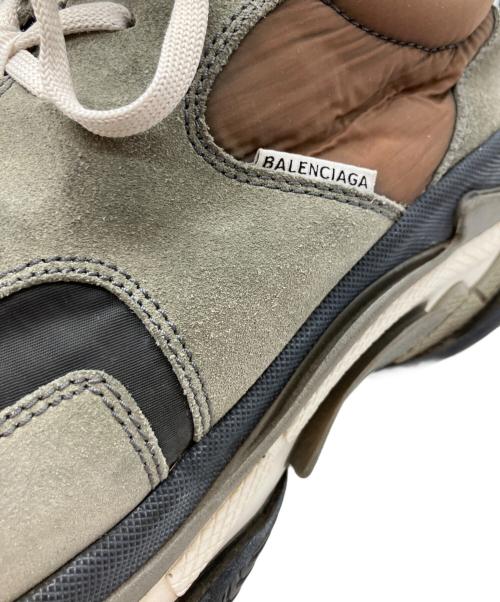 BALENCIAGA（バレンシアガ）BALENCIAGA (バレンシアガ) TRIPLE S ローカットスニーカー グレー サイズ:29㎝の古着・服飾アイテム