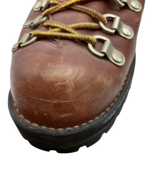 Danner（ダナー）Danner (ダナー) 黒タグ マウンテンライト トレッキングブーツ ブラウン サイズ:7の古着・服飾アイテム
