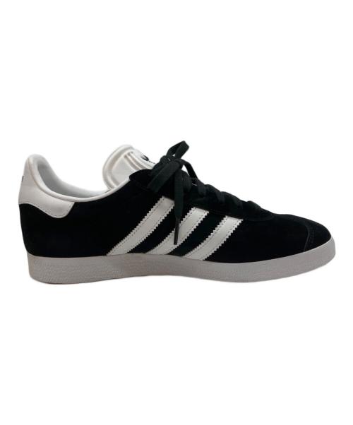 adidas（アディダス）adidas (アディダス) ガゼル スニーカー ホワイト×ブラック サイズ:24cmの古着・服飾アイテム