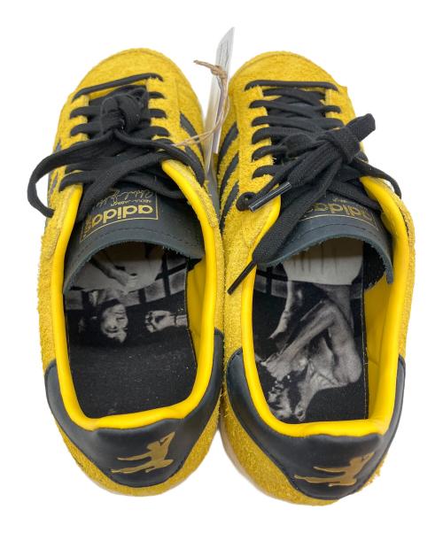 adidas（アディダス）adidas (アディダス) ジャバー ロー × ブルース・リー  ローカットスニーカー イエロー×ブラック サイズ:26.5cmの古着・服飾アイテム