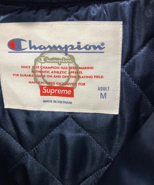 Champion（チャンピオン）Champion (チャンピオン) SUPREME (シュプリーム) CHAMPION HOODED SATIN VARSITY ブルゾン ネイビー サイズ:Mの古着・服飾アイテム