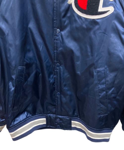Champion（チャンピオン）Champion (チャンピオン) SUPREME (シュプリーム) CHAMPION HOODED SATIN VARSITY ブルゾン ネイビー サイズ:Mの古着・服飾アイテム