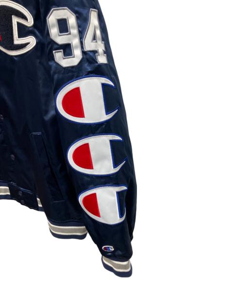 Champion（チャンピオン）Champion (チャンピオン) SUPREME (シュプリーム) CHAMPION HOODED SATIN VARSITY ブルゾン ネイビー サイズ:Mの古着・服飾アイテム