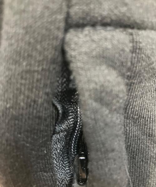 C.P COMPANY（シーピーカンパニー）C.P COMPANY (シーピーカンパニー) スウェット ブラック サイズ:不明の古着・服飾アイテム