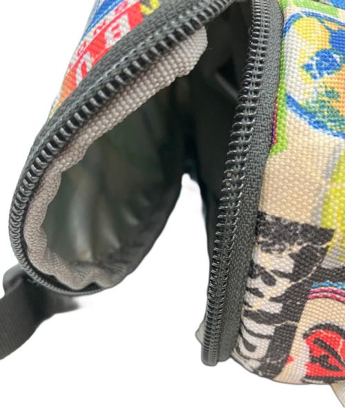 BURTON（バートン）BURTON (バートン) ステッカー柄 バックパック マルチカラーの古着・服飾アイテム