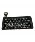 JIMMY CHOO (ジミーチュウ) スタッズL字ファスナー長財布 ブラック：9000円